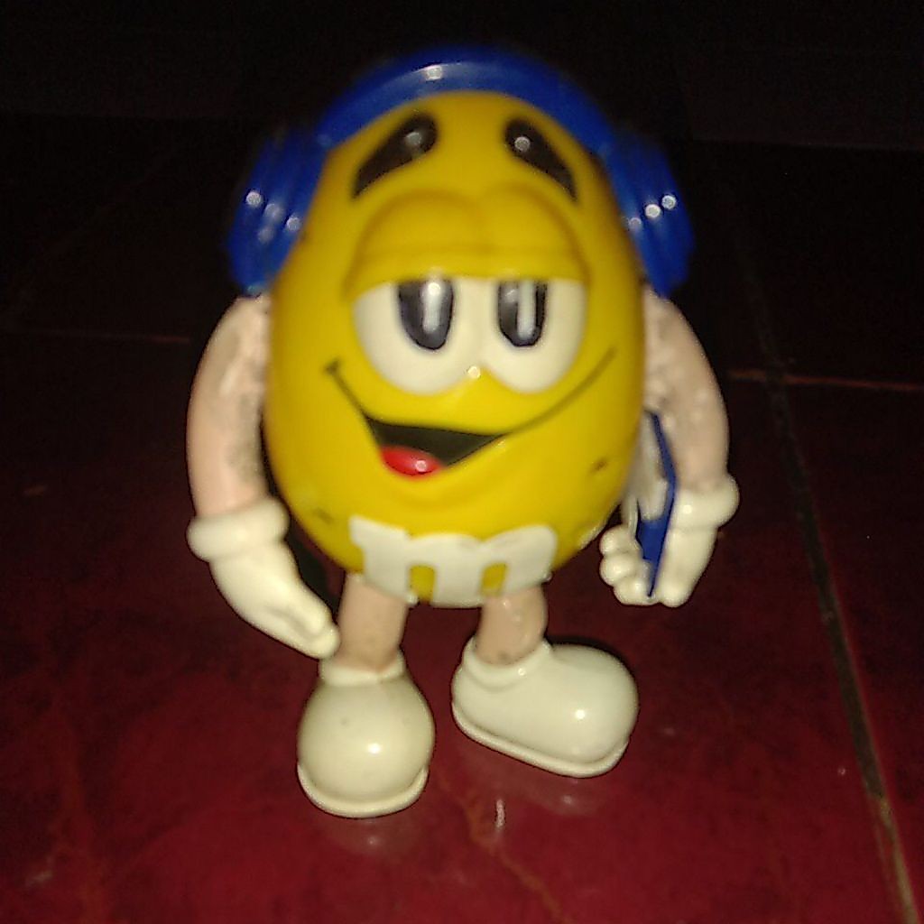 mainan mnm