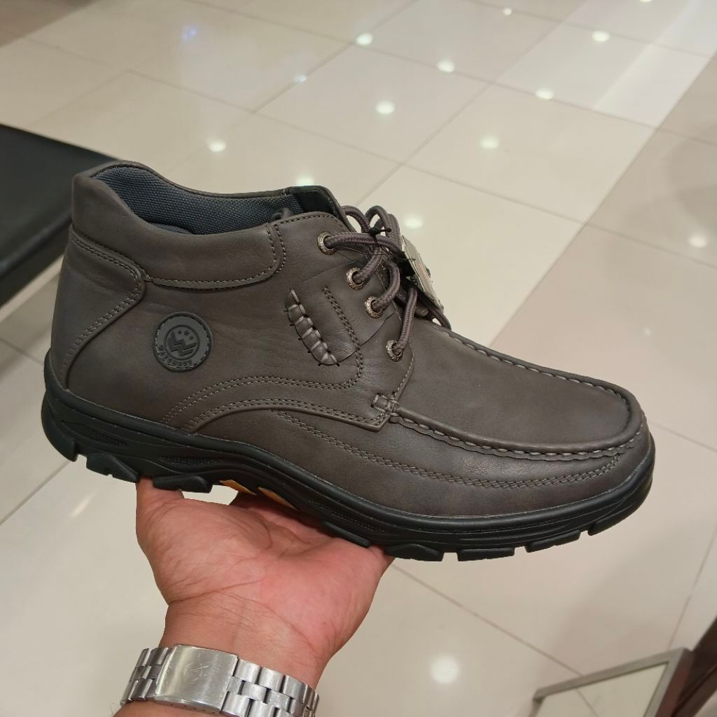 WATCHOUT SEPATU BOOT TALI PRIA ORIGINAL