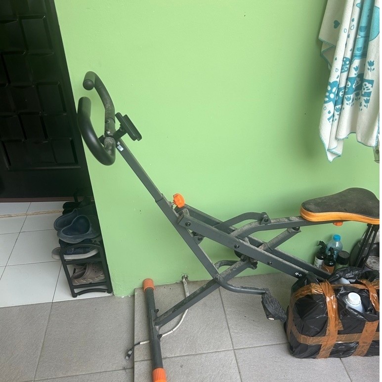 Hit Power Squat - Alat Olahraga Fitness Bekas