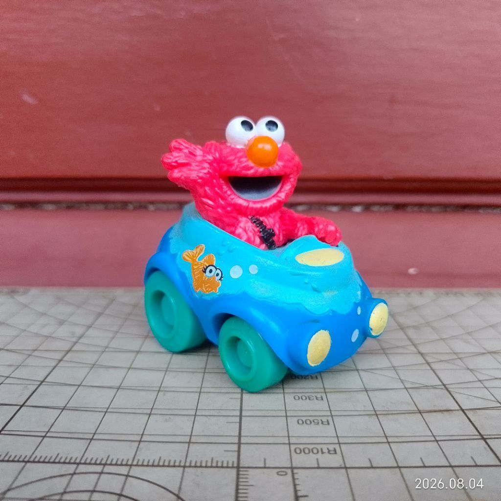 hasbro sesame street elmo mainan anak jalan sesama