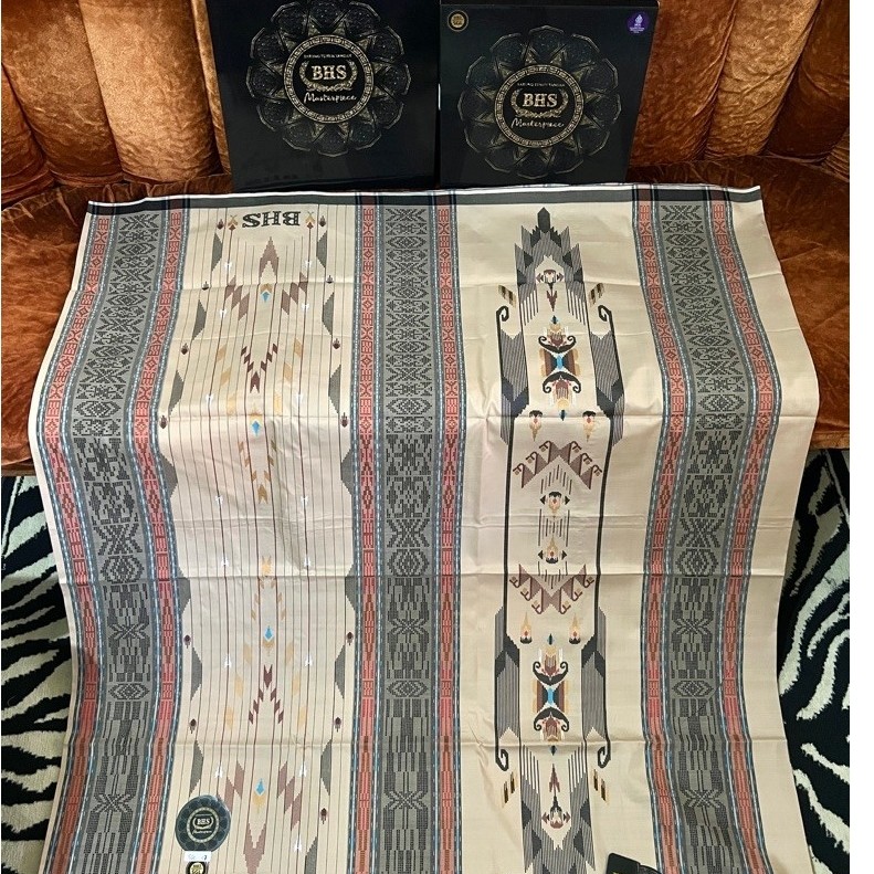 Sarung BHS Masterpiece SGL Songket Gunung Lampion