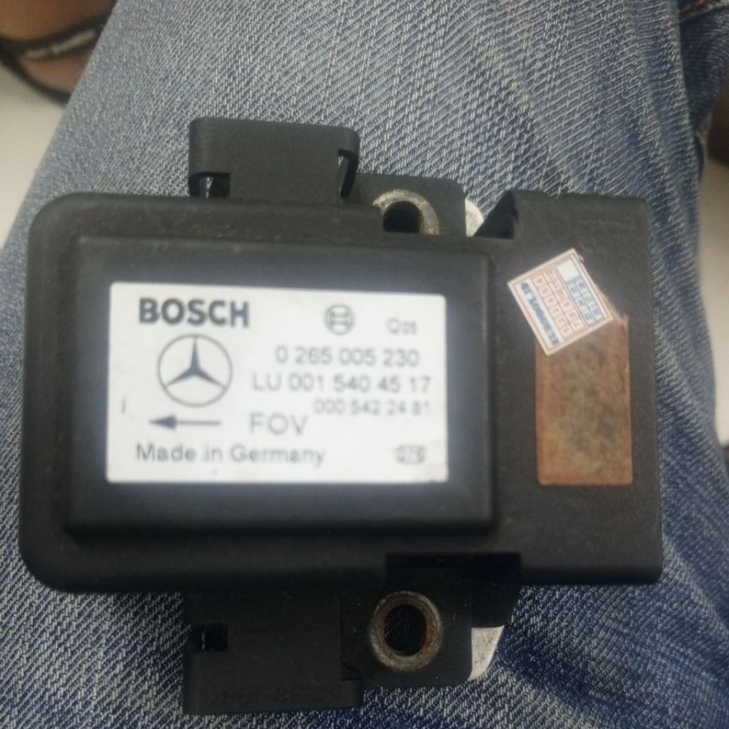 Mercedes Benz Yaw rate sensor