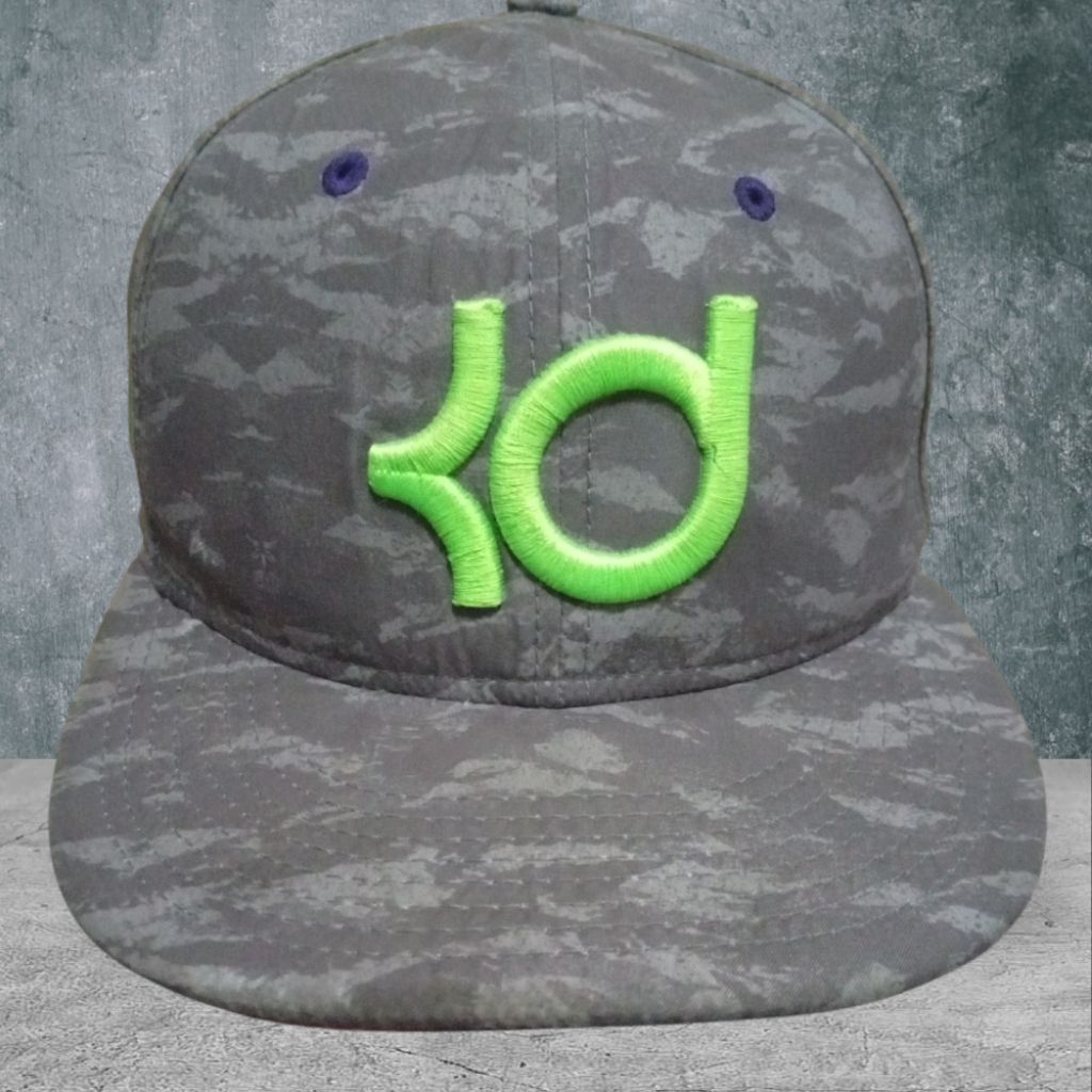 Nike True Kevin Durant KD Hat Snapback Flat bill Gray Green Camo Cap