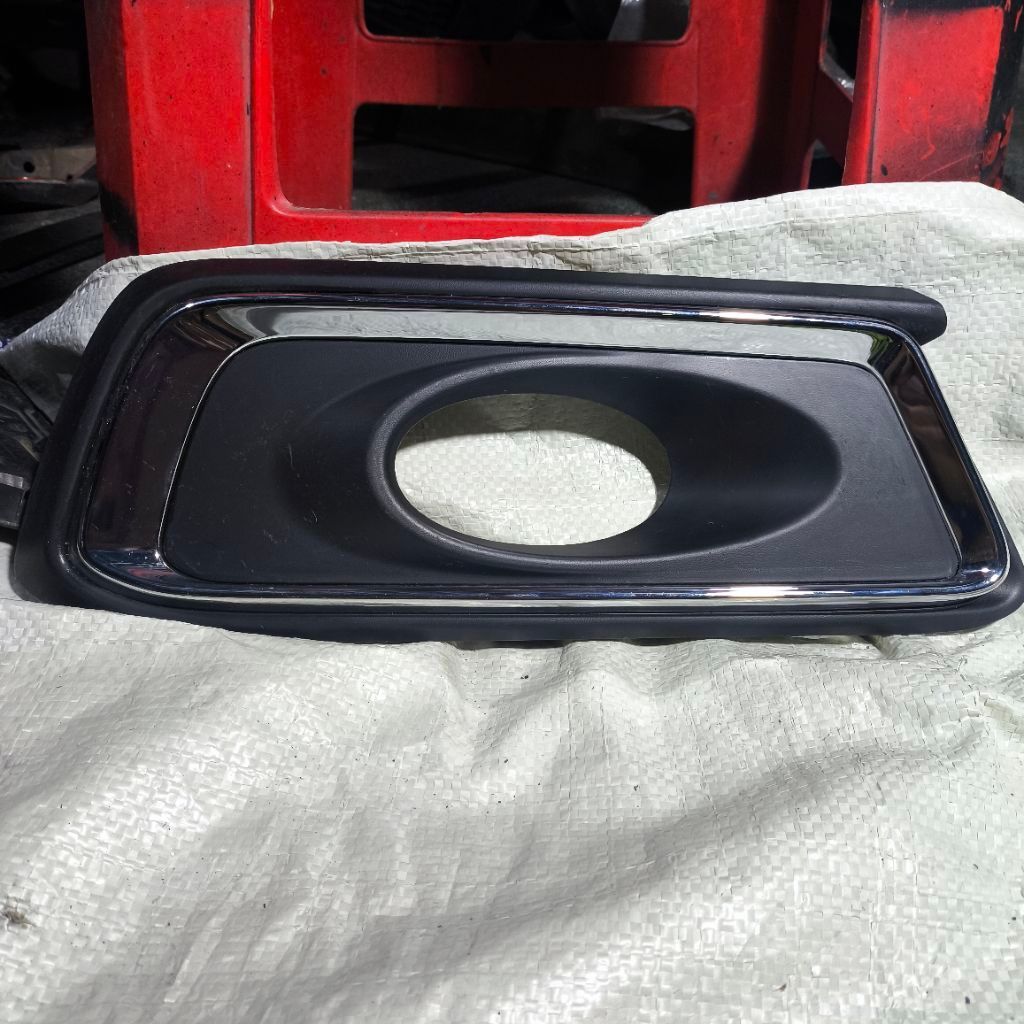 Cover Foglamp Honda Mobilio Original