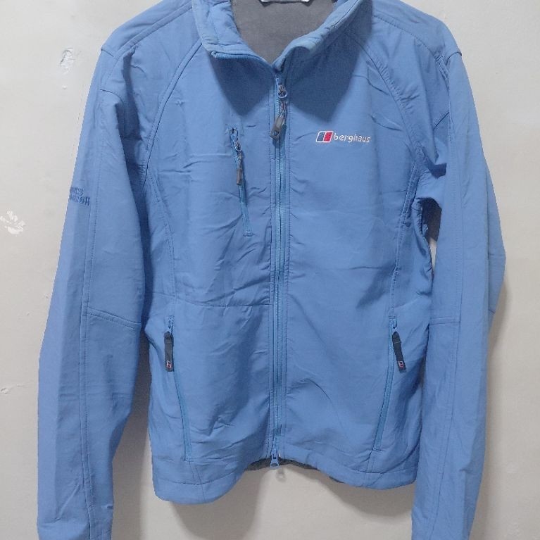 Jaket berghaus