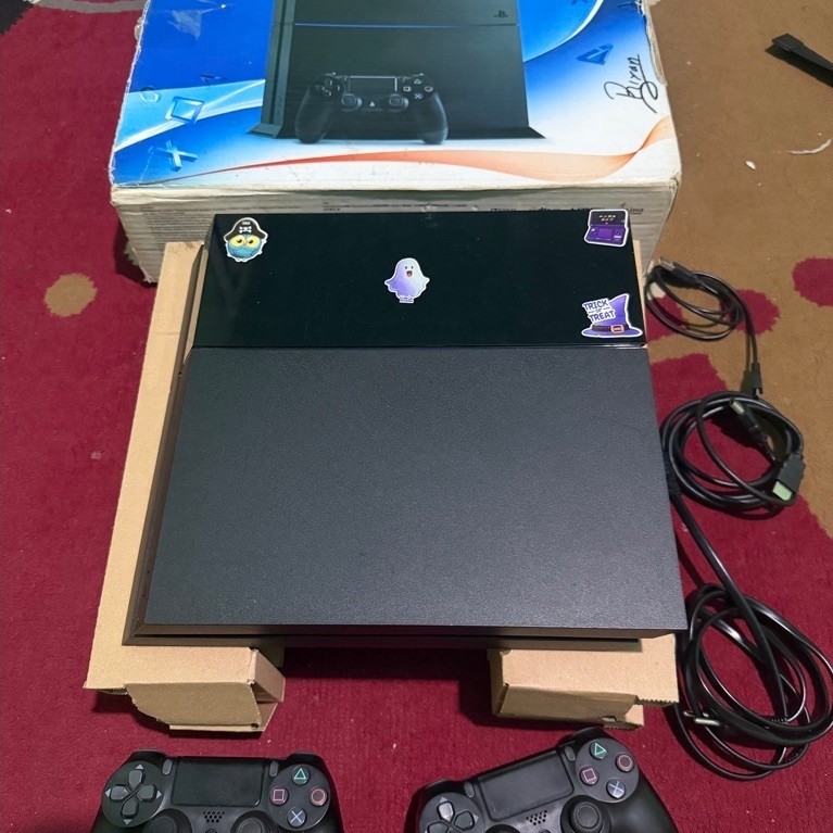 PS4 fat fullset second/bekas
