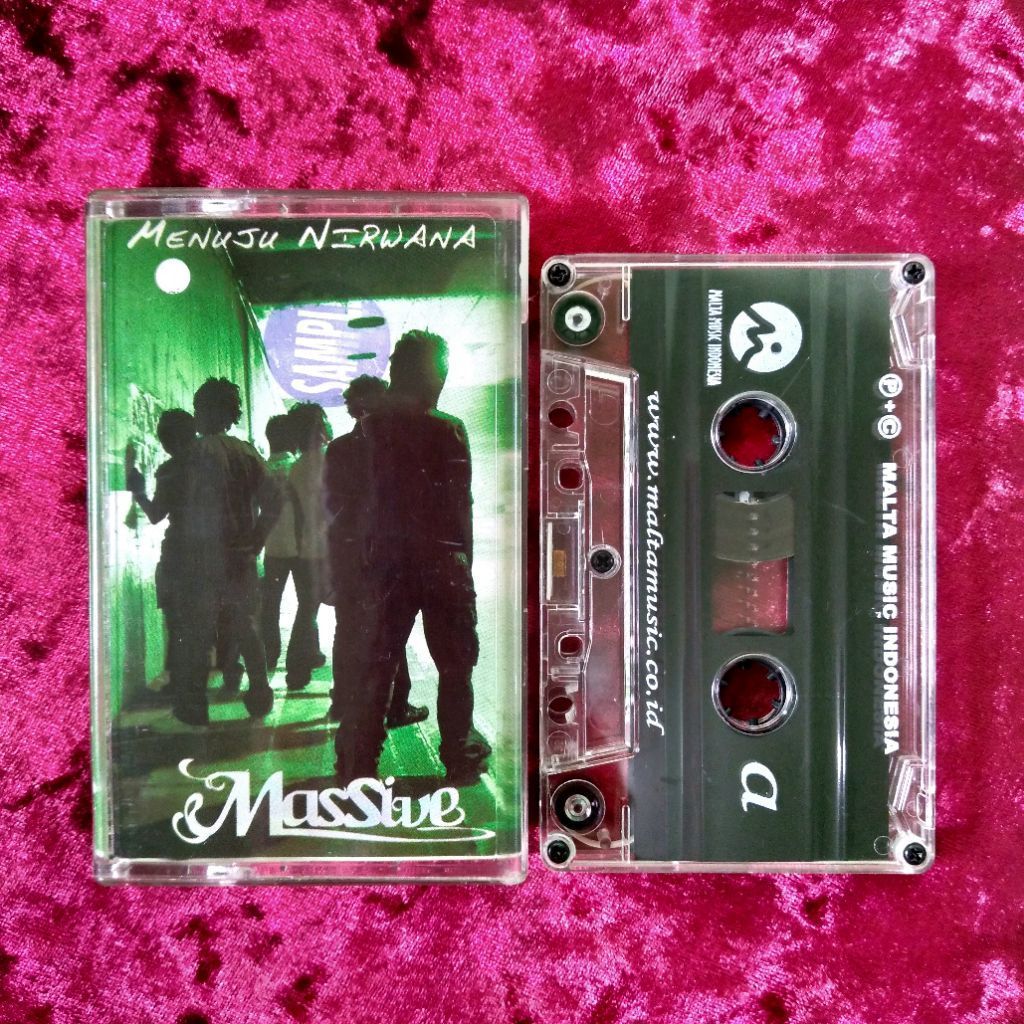 Kaset Massive - Menuju Nirwana