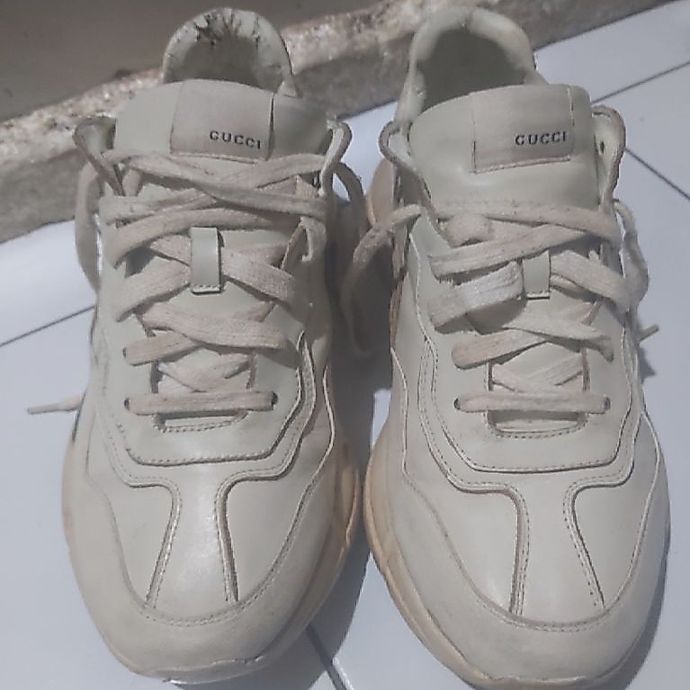SEPATU GUCCI SECOND ORI PRELOVED 41 inshole 26.5 cm