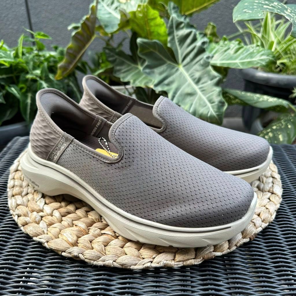 Slipon Pria Skc Go Walk 7
