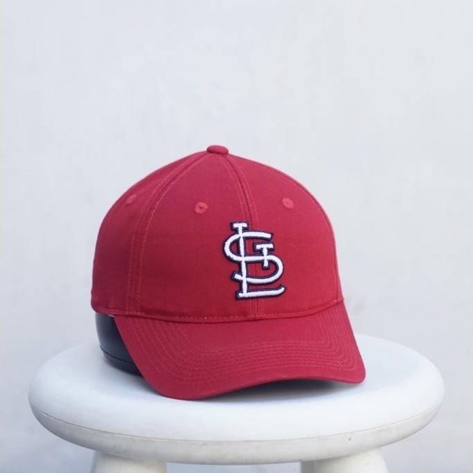 Vintage MLB St. Louis Cardinals baseball cap