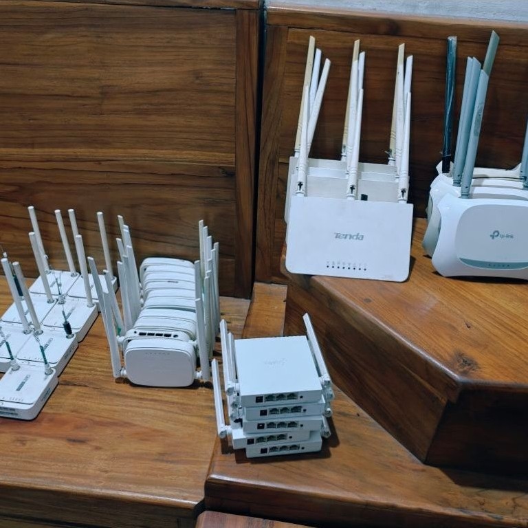 router bekas. TPLINK,TOTOLINK,TENDA