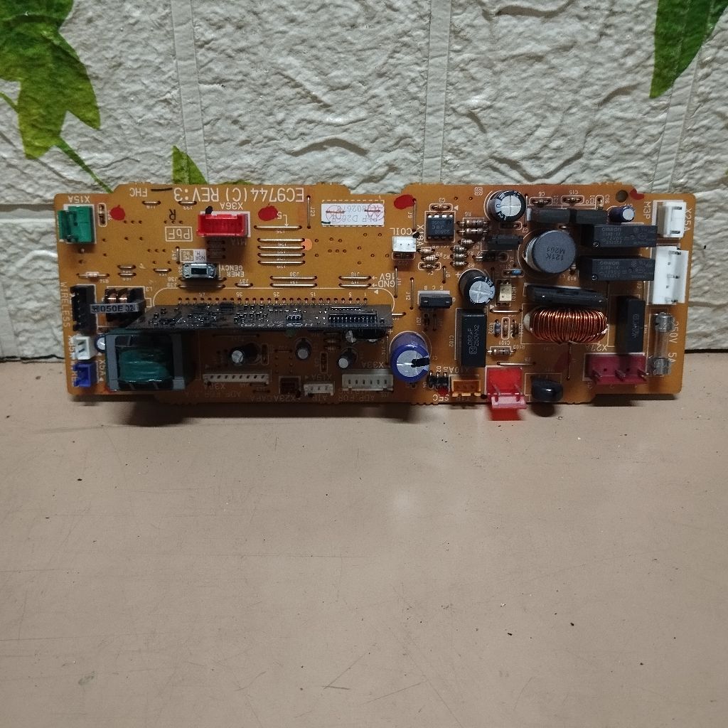 MODUL INDOOR AC DAIKIN CASSETE R22 ORIGINAL PART EC9744(C)REV:3