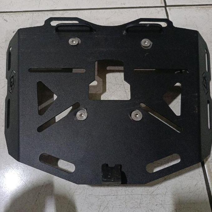 Baseplate Tatakan Box Givi Monolock  Versys 250