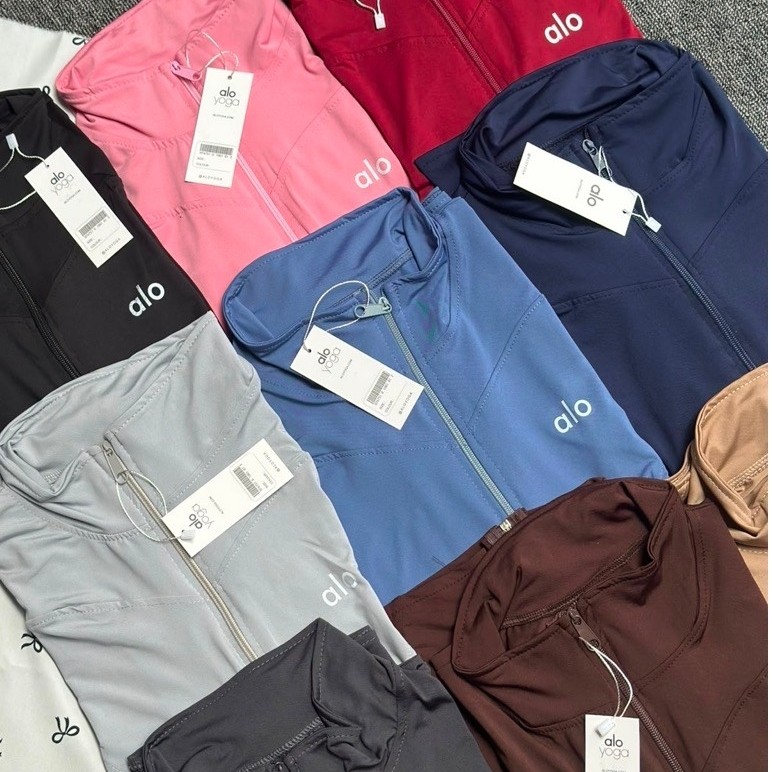 JAKET ALO SLIMFIT YOGA ALO