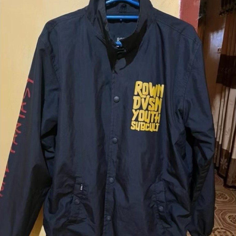 jaket rown division