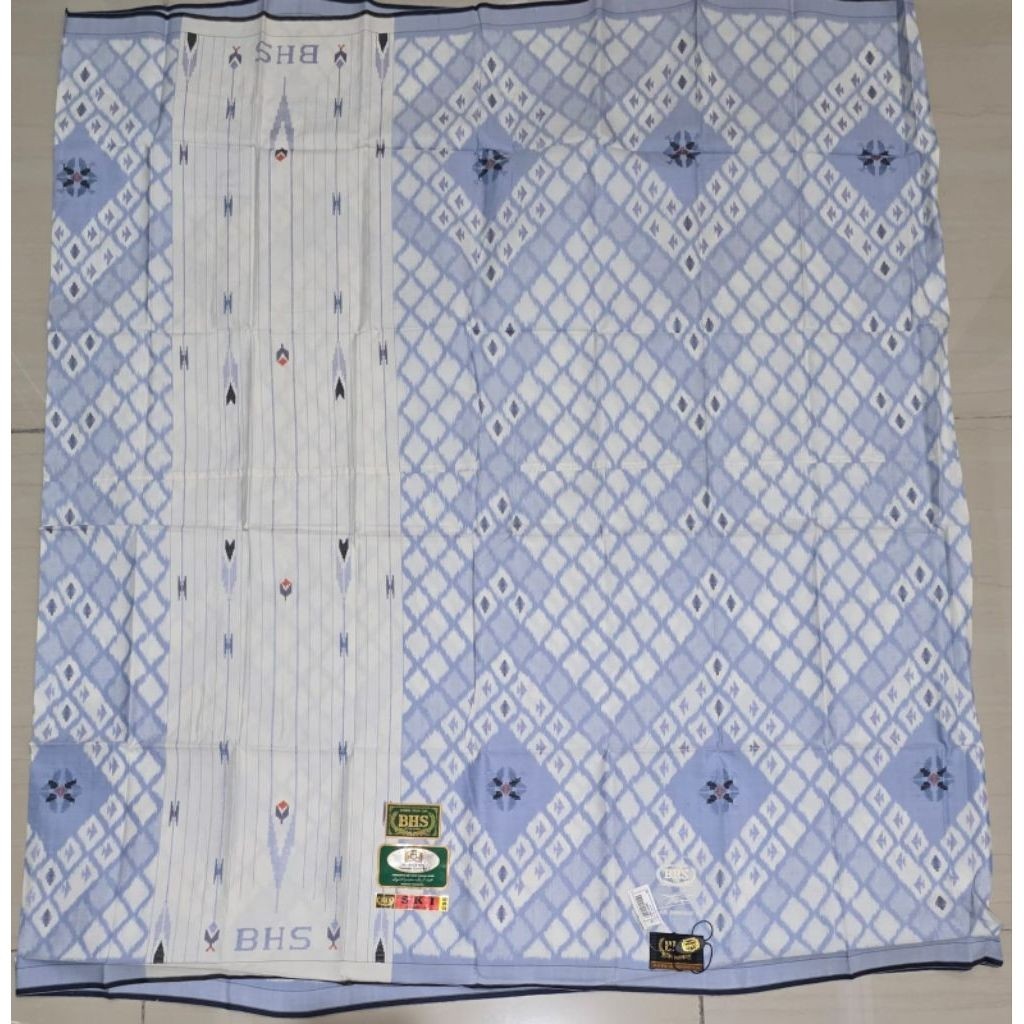 Sarung BHS Full Sutra 210 Motif SKI GOLD 02