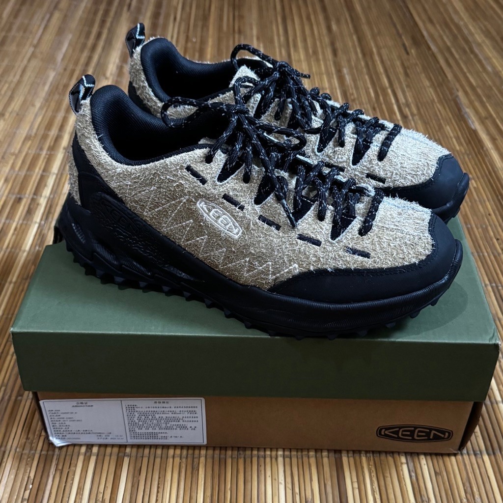 sepatu keen jasper zionic x gramicci ol1