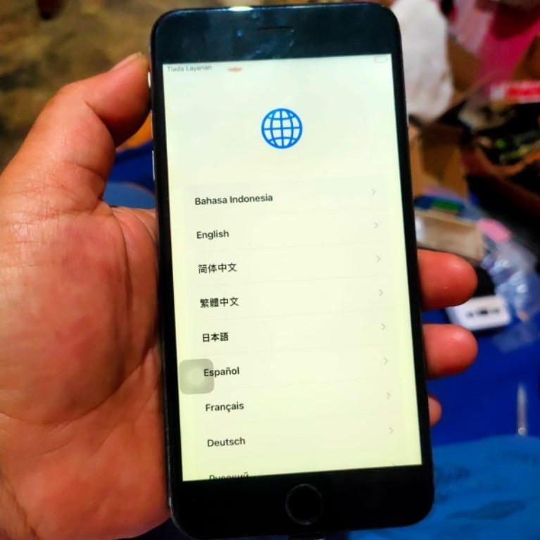 lcd ori copotan iphone 6s plus normal... maaf jual lcd mesin cuma buat tes aja... monis ada bercak d