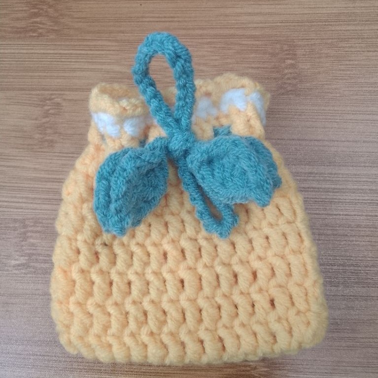 Pouch lemon cute