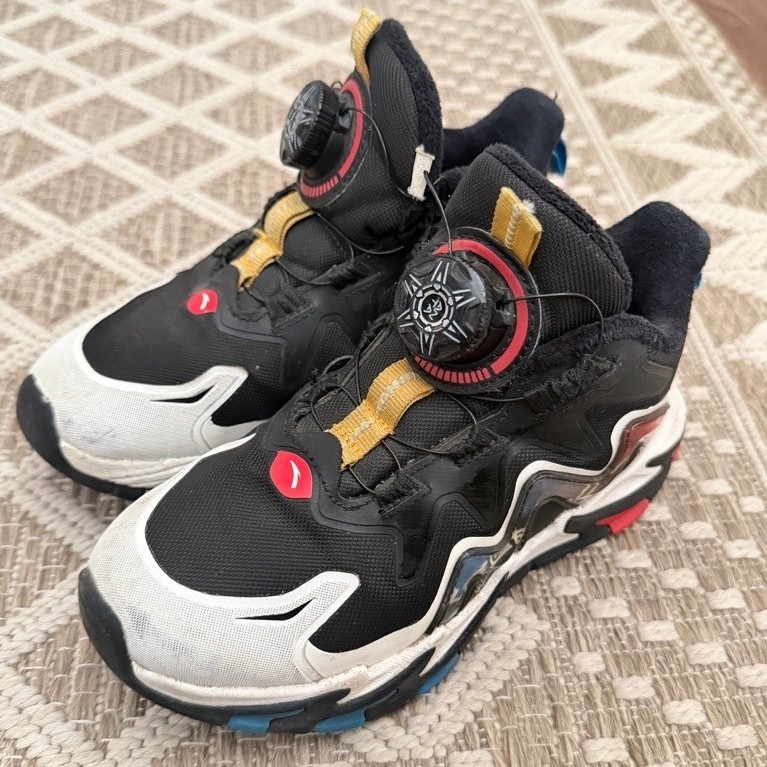 ANTA Sepatu anak second mulus