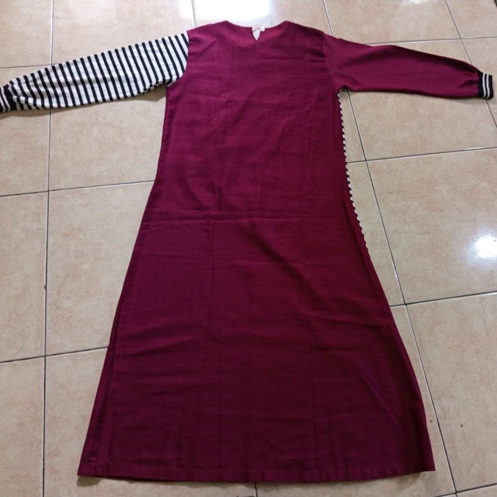 PRELOVED gamis remaja merah marun kombinasi garis lengan panjang