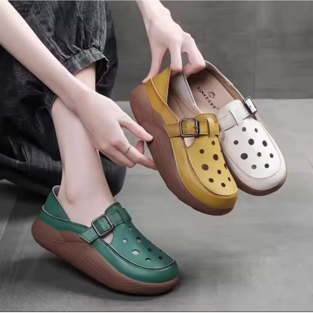 SEPATU SANDAL WANITA BUSTONG CANMORE MODEL KICKRES SLIP ON TERBARU AS 193