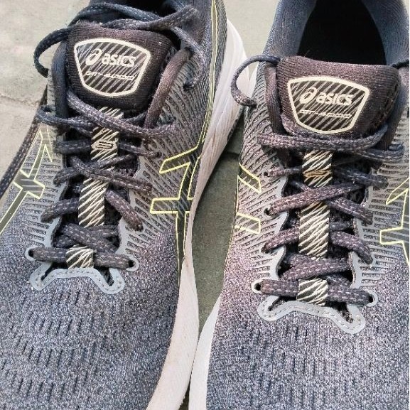 Sepatu Running Asics GT-4000 3 Original Size 41.5 (26cm) Bekas