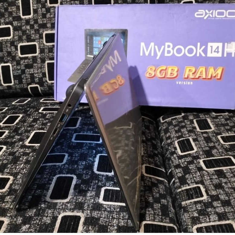laptop SLIM AXIOO MYBOOK 14H fullset dusbuk Intel RAM 8GB SSD 256/layar fhd