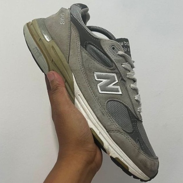 Sepatu New Balance  993 USA second