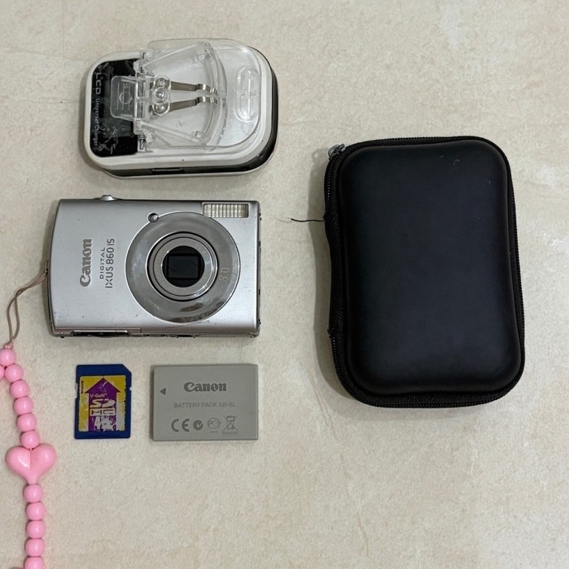 Canon IXUS 860IS | digicam silver