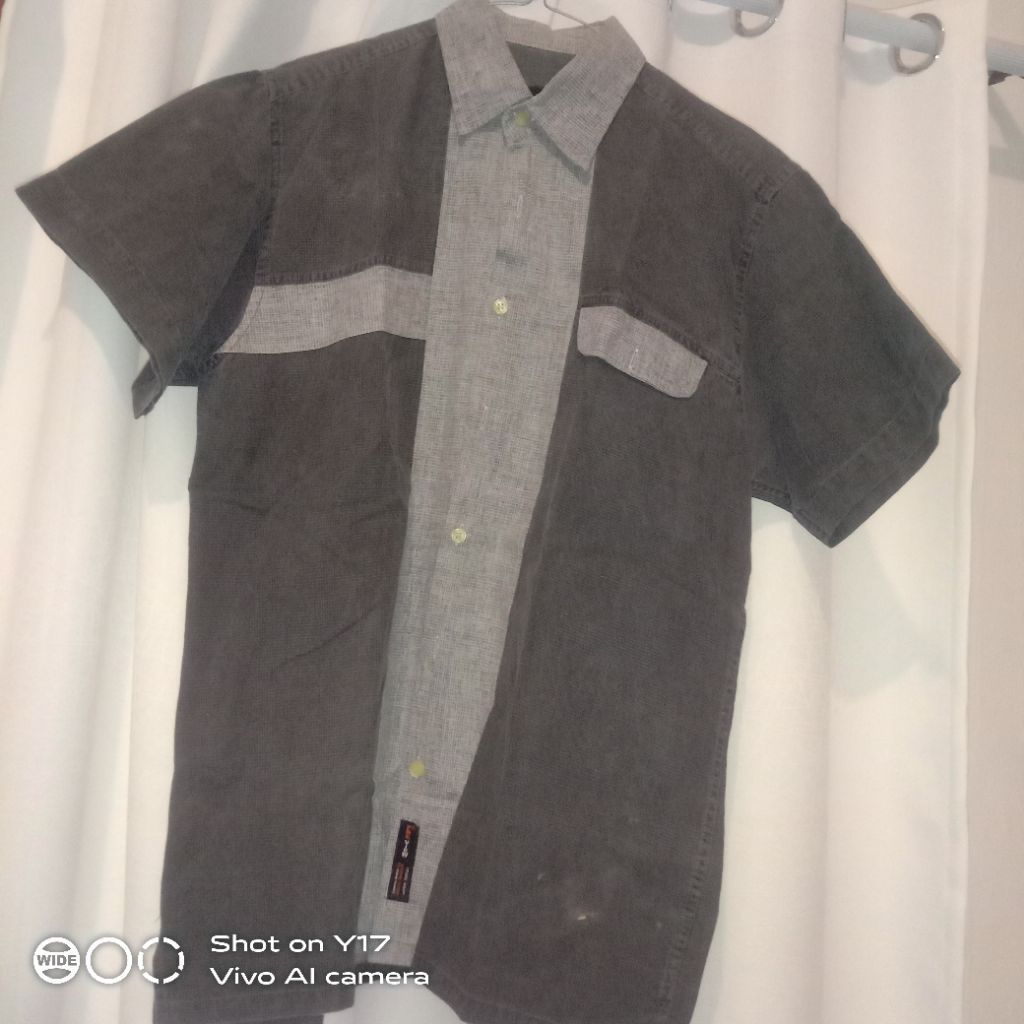 kemeja pria Brand PREVIEW by Itang Yunasz,UK L (Preloved)