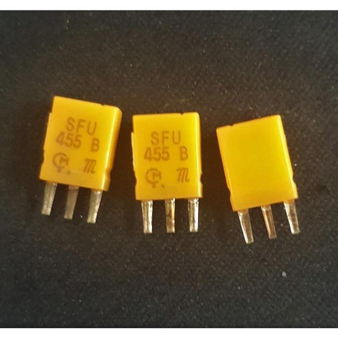 CRYSTAL KRISTAL CERAMIC OSCILLATOR 455KHZ 455 KHZ 3 PIN DIP-3 BYD79