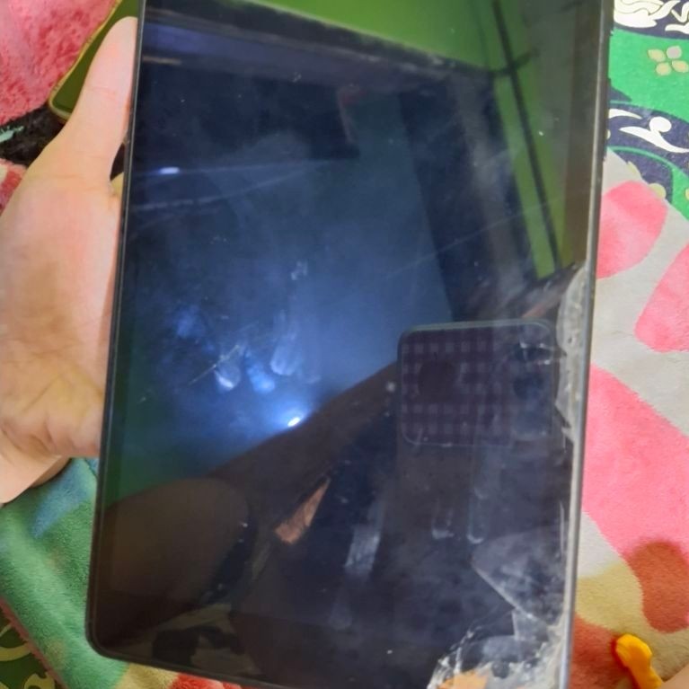 SAMSUNG TAB A8 2019 SECOND MINUS