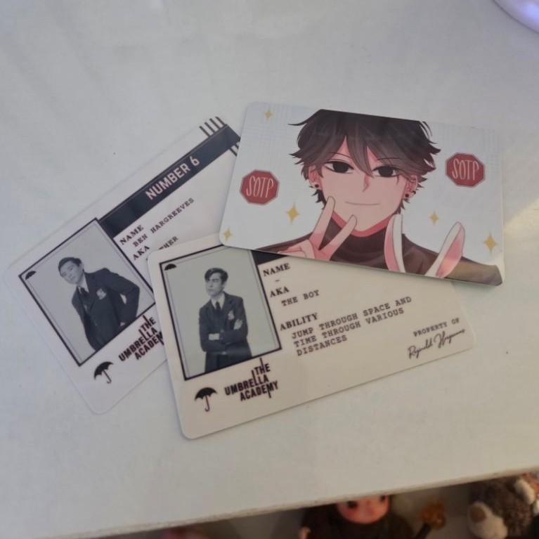 random ID card (the umbrella academy + webtoon sho wee)