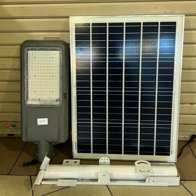Lampu jalan pju solar cell 1000 watt 1000w lampu jalan solar 1000 2in1