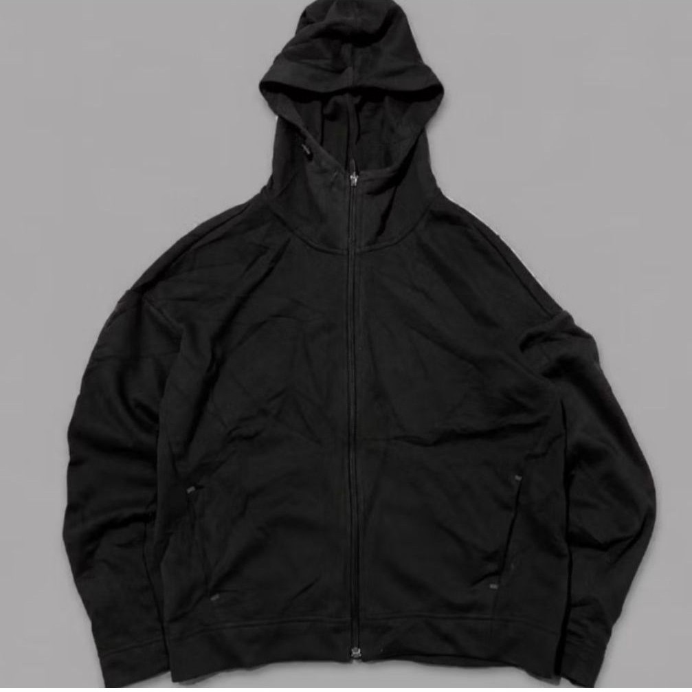 uniqlo tech navy