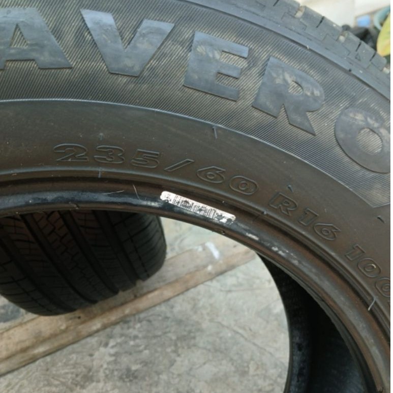 Ban GT Radial 95% 235/60 R16