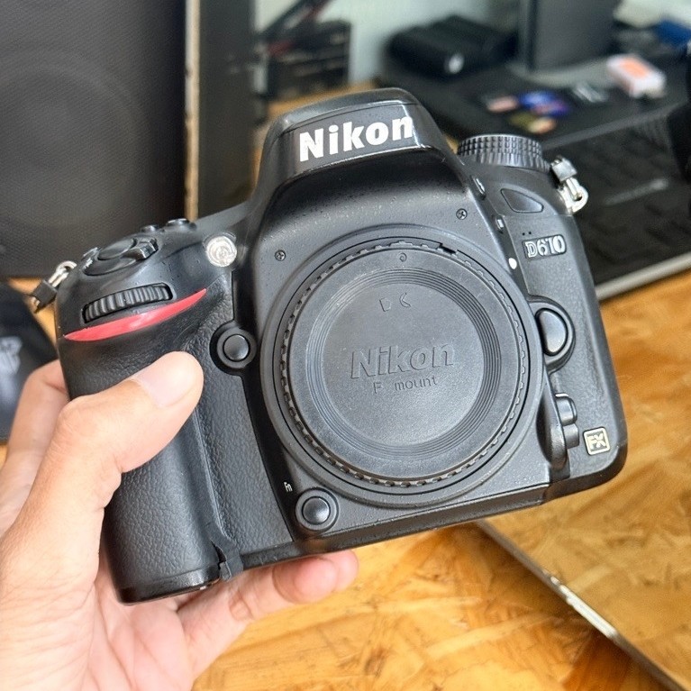 Kamera DSLR Nikon D750 Bekas Titipan Bening