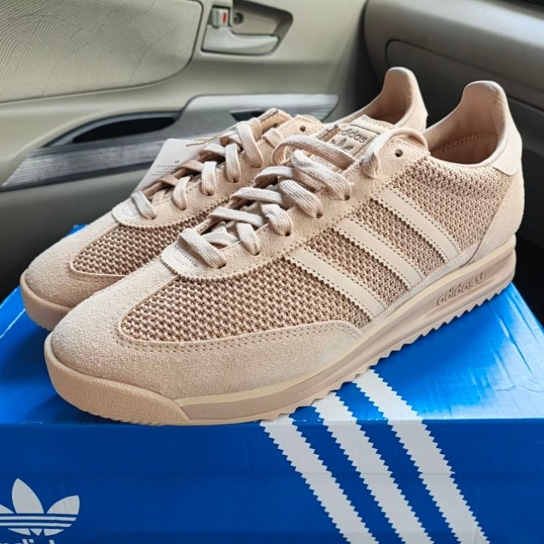 adidas sl72 RS bnib original size 46