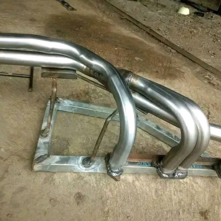 Header Corolla DX/ KE 70