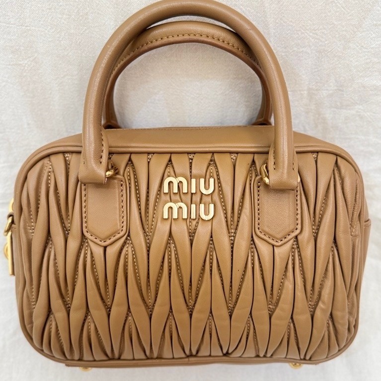 TAS MIUMIU MATELASE PRELOVED BAG