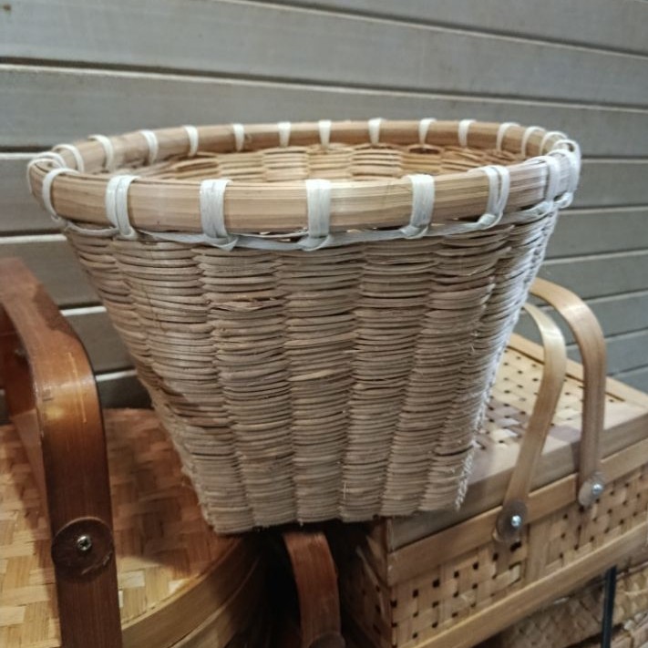dunak bambu halus diameter 28 cm. tinggi 20vm