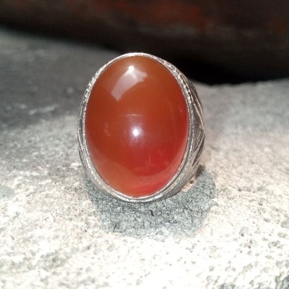 Natural Bacan Obi Merah Nukleus