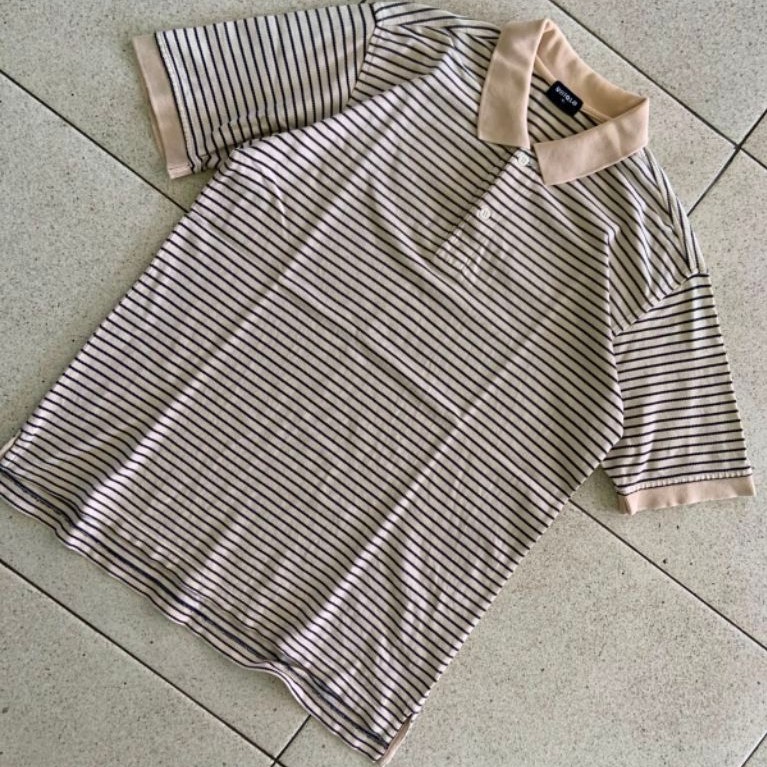 KAOS POLO SHIRT UNIQLO SECOND/KAOS KERAH