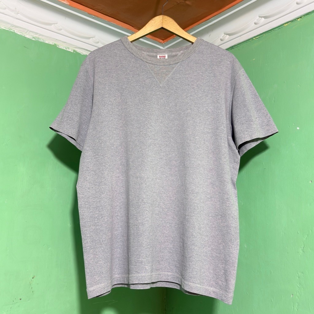Barns Outfitters Double V Gussey Tee
