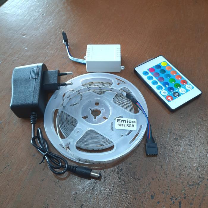 LED STRIP RGB IP44 2835 / led strip remot