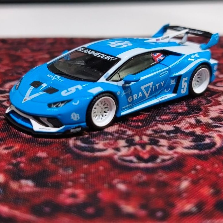 MINI GT #1055 LAMBORGHINI HURACAN GT LB WORKS GRAVITY LOOSE