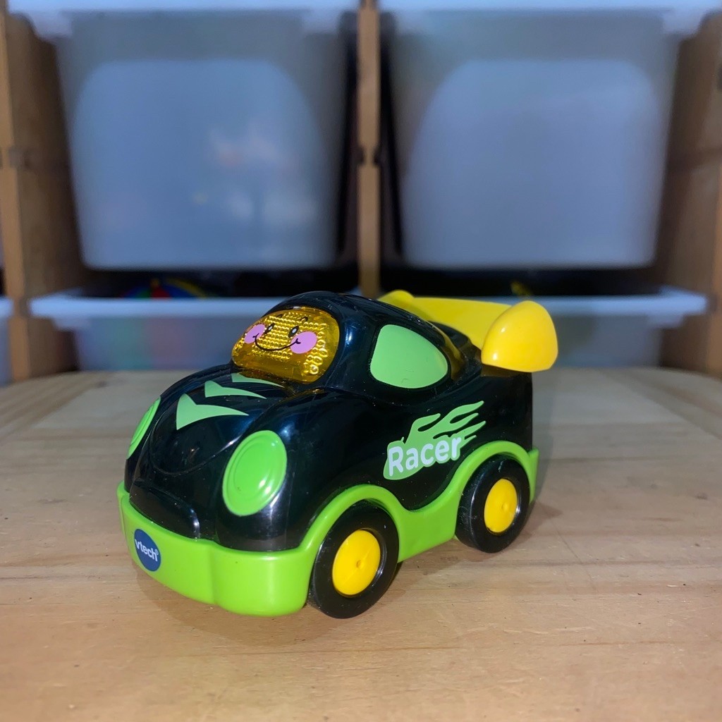 VTech Go Go Smart Wheels Race Car Green & Black – Mobil Balap Anak dengan Lampu & Suara