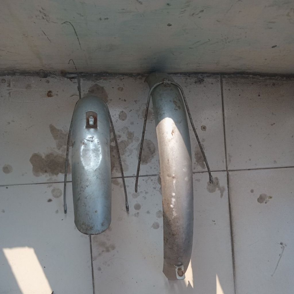 fender spakbor sepeda lipat 16 inch