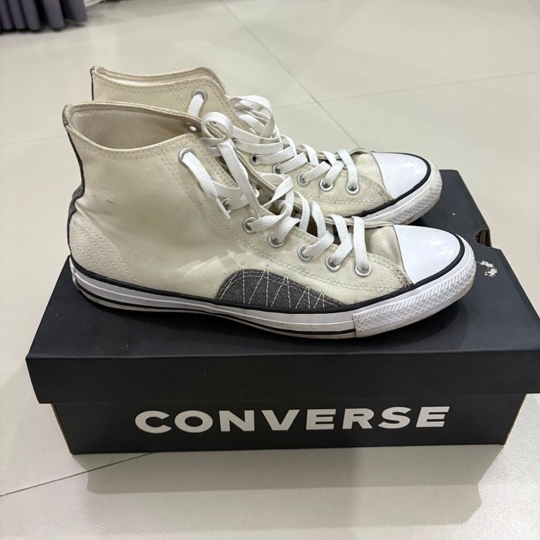 Preloved sepatu converse & lacoste
